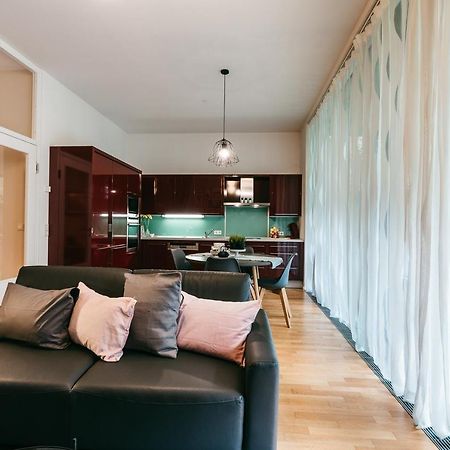 Luxury Downtown Appartement Mit Garage Graz Kültér fotó