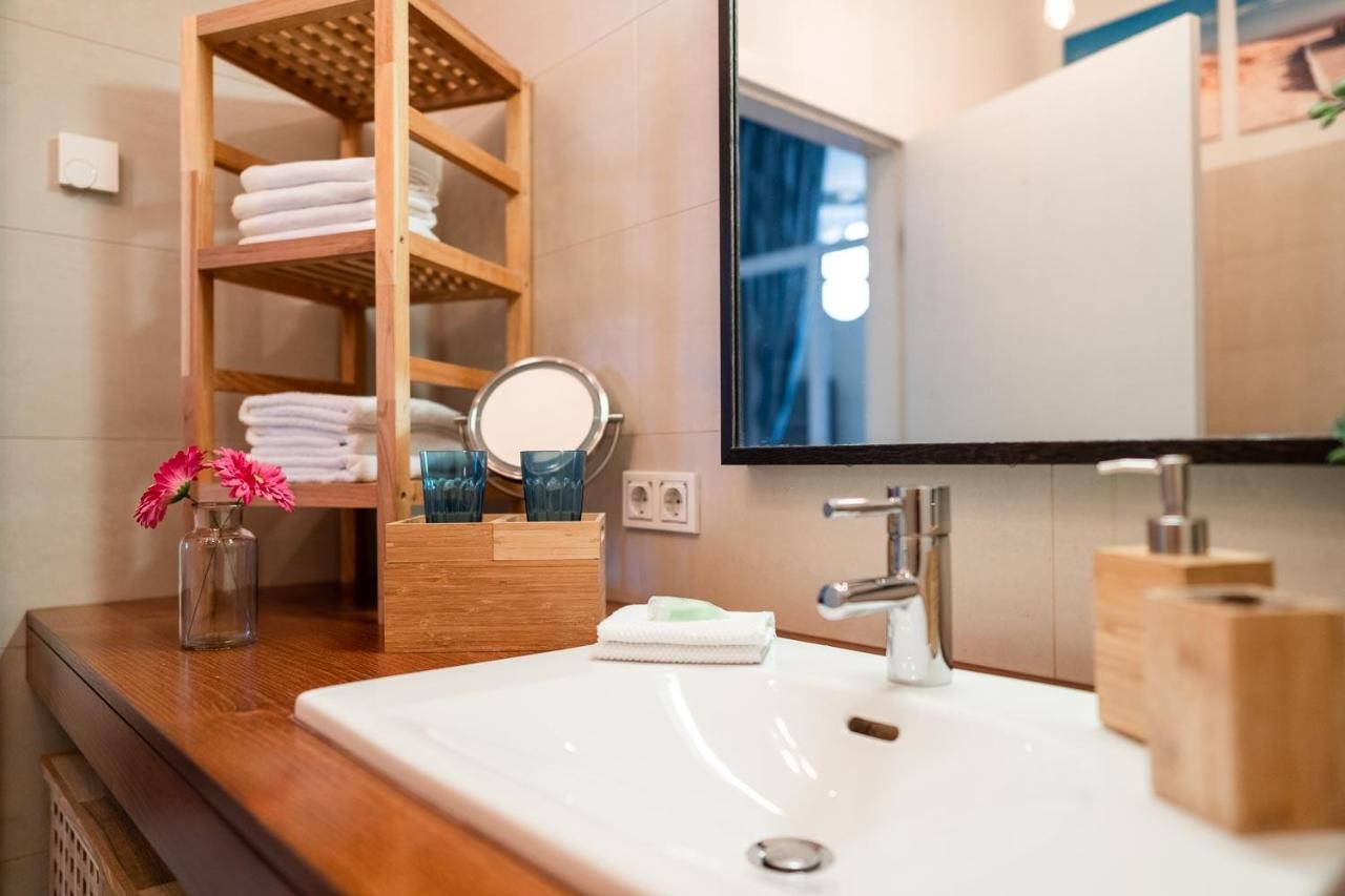 Luxury Downtown Appartement Mit Garage Graz Kültér fotó